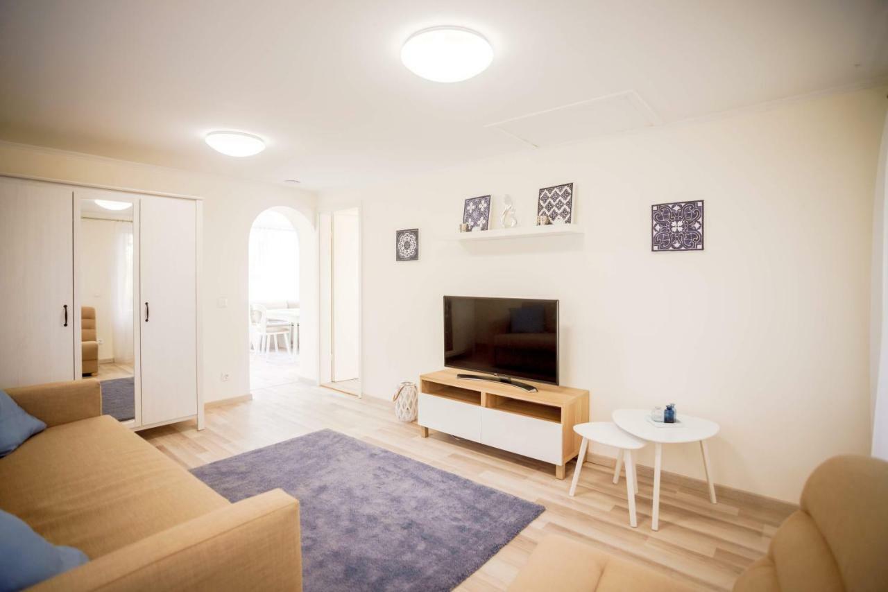 Eleven Apartman House Keszthely Exterior foto