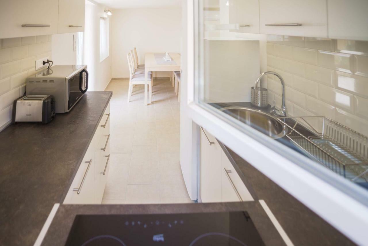 Eleven Apartman House Keszthely Exterior foto